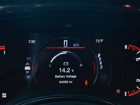 Used 2023 Dodge Durango GT RWD image 29