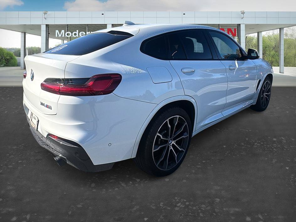 Used 2021 BMW X4 xDrive30i w/ Executive Package AWD/4WD image 5