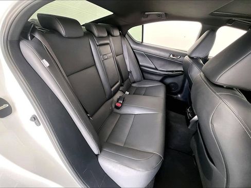 Used 2024 Lexus IS 300 w/ Comfort Package RWD image 34