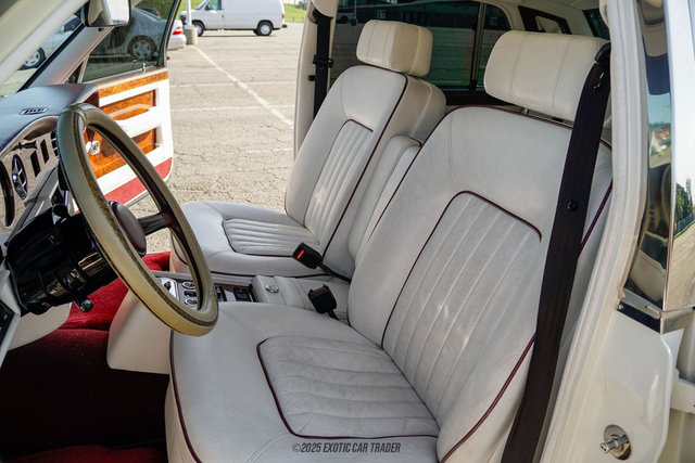 Used 1989 Rolls-Royce Silver Spirit RWD image 34
