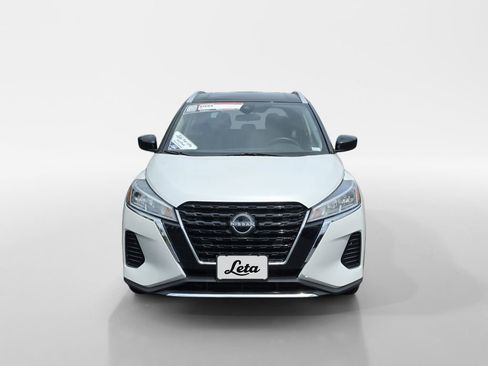 Used 2024 Nissan Kicks SV image 8