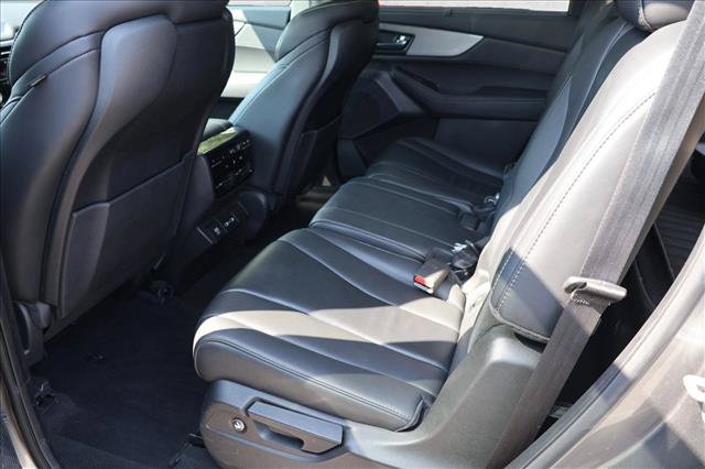 Used 2023 Acura MDX w/ Technology Package AWD/4WD image 23