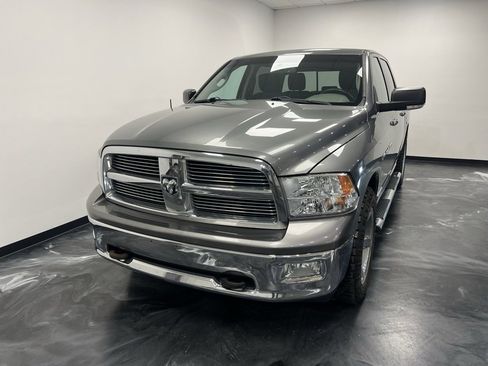 Used 2012 RAM 1500 Big Horn w/ Luxury Group image 3
