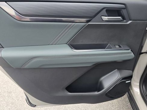 New 2026 GMC Acadia AT4 AWD/4WD image 12