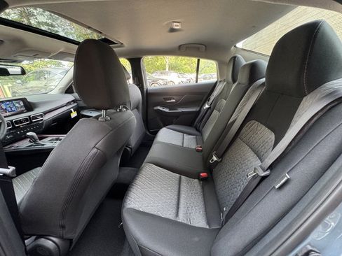 New 2026 Nissan Sentra SV w/ SV Convenience Package FWD image 22