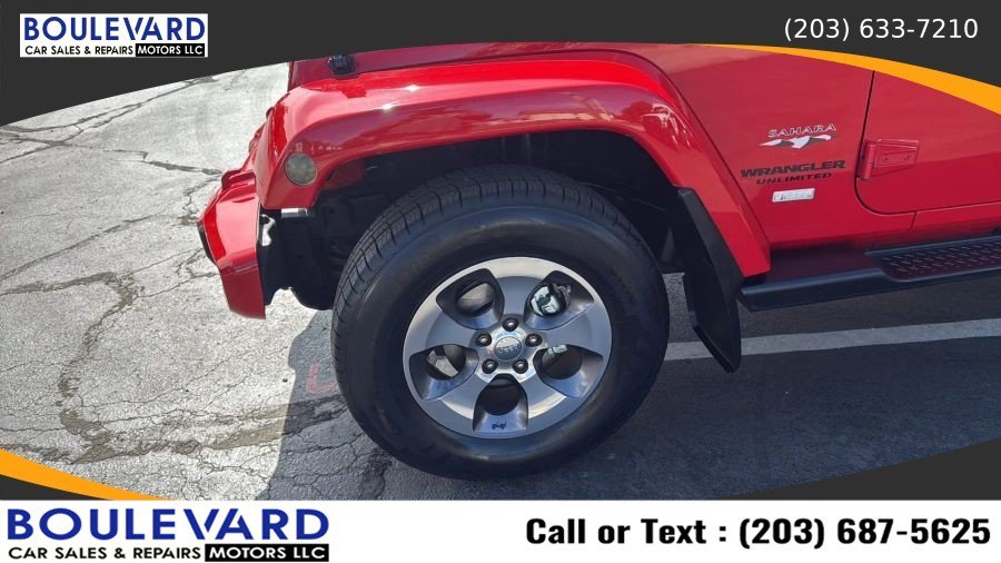 Used 2016 Jeep Wrangler Unlimited Sahara AWD/4WD image 9