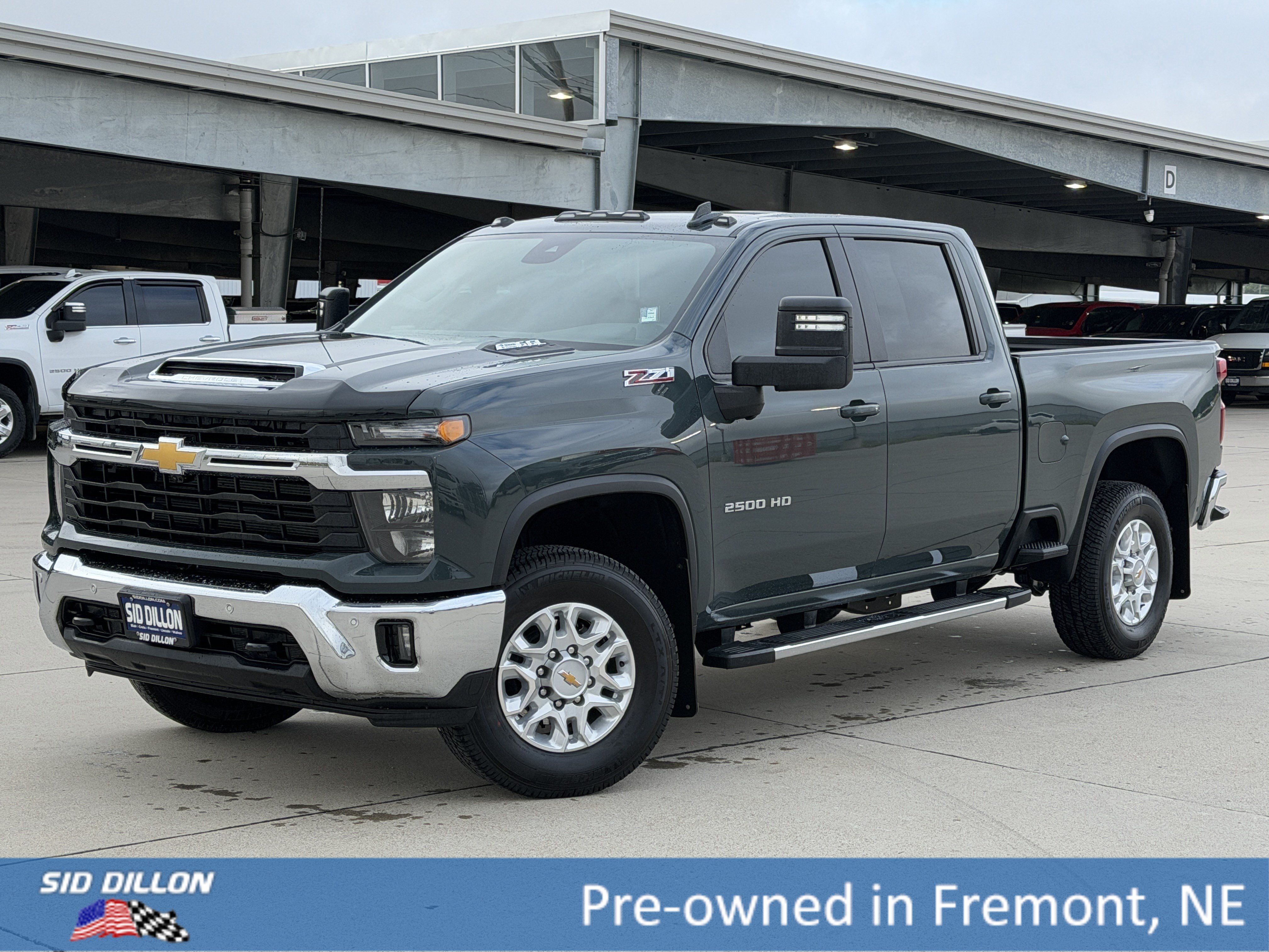 Used 2026 Chevrolet Silverado 2500 LT w/ All Star Edition AWD/4WD image 1