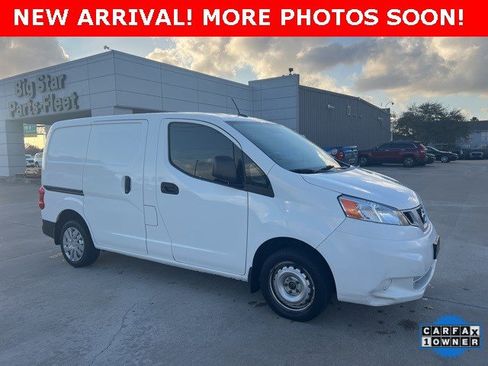 Used 2020 Nissan NV200 S image 2