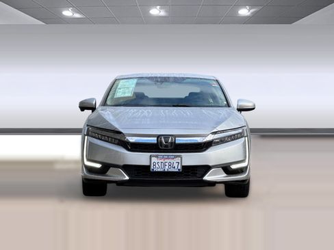 Used 2020 Honda Clarity Touring image 6