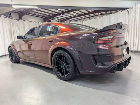 Used 2021 Dodge Charger Scat Pack RWD image 4