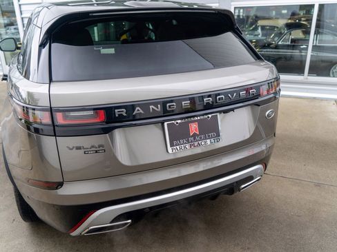 Used 2018 Land Rover Range Rover Velar image 6