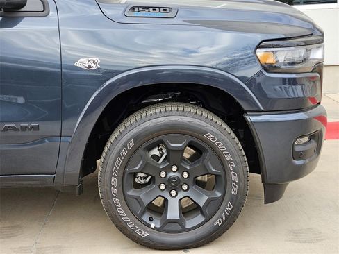 New 2026 RAM 1500 4x4 Crew Cab image 7