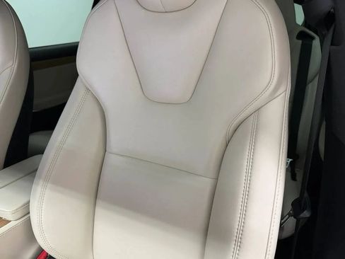 Used 2020 Tesla Model X Long Range AWD/4WD image 31