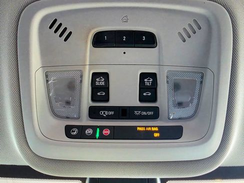 Used 2019 Chevrolet Traverse Premier w/ Redline Edition AWD/4WD image 53