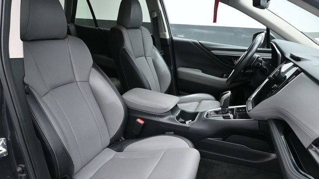 Used 2022 Subaru Outback Limited AWD/4WD image 10