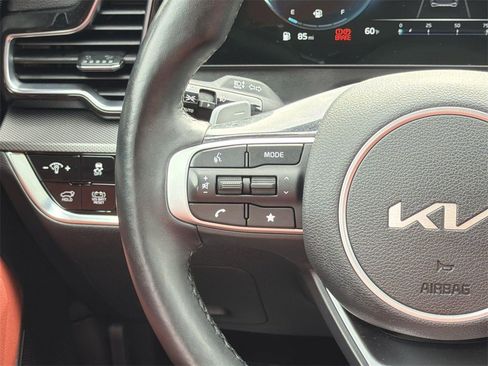 Used 2023 Kia Sportage SX Prestige image 9