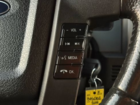 Used 2014 Ford F150 XLT w/ XTR Package image 33