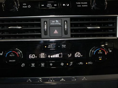 Used 2024 Nissan Armada SV AWD/4WD image 42