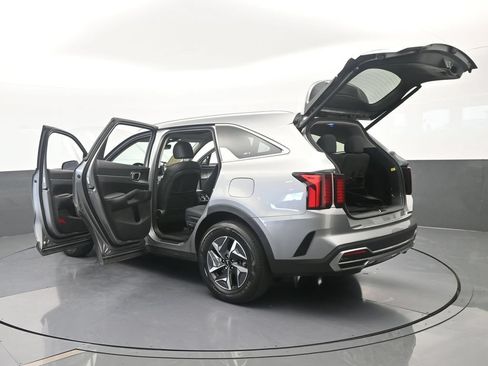 Used 2023 Kia Sorento EX w/ Panoramic Sunroof Package FWD image 81