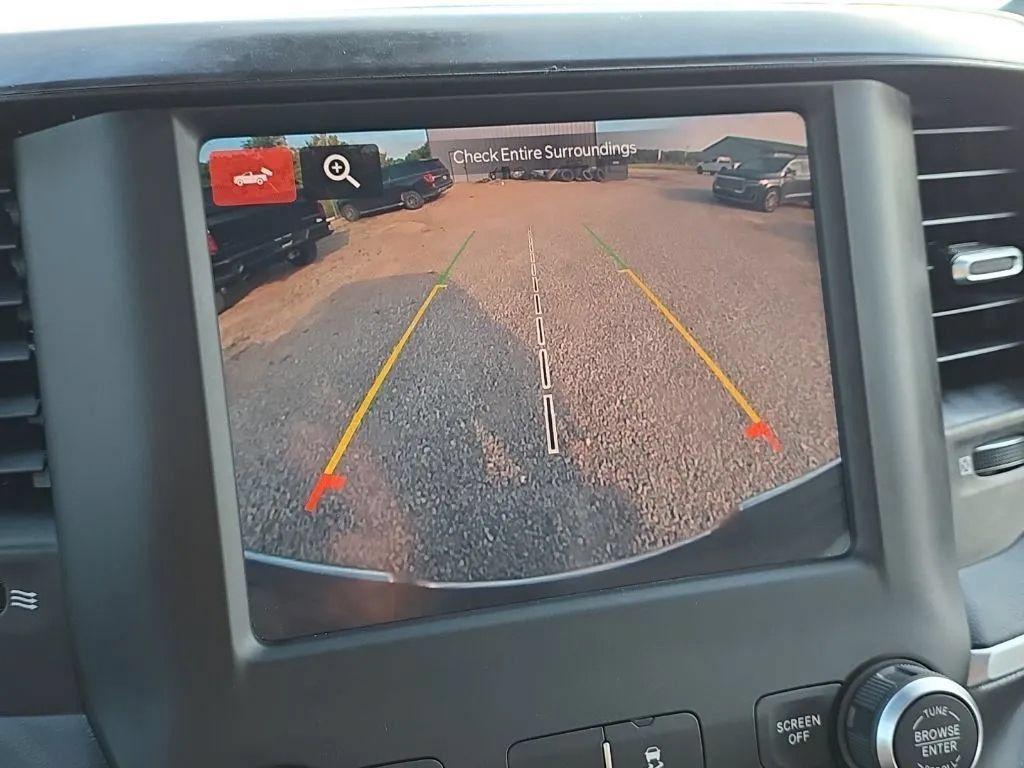 Used 2022 RAM 2500 Big Horn AWD/4WD image 27