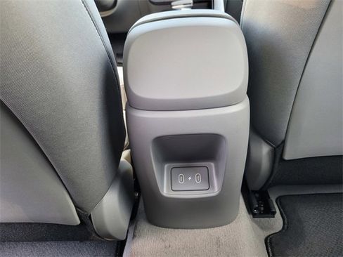 New 2026 Hyundai Elantra Blue image 19