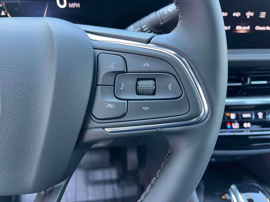 New 2026 Buick Envista Preferred FWD image 24