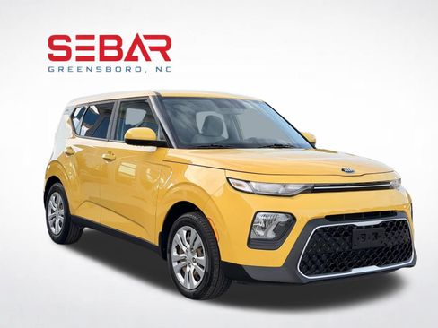 Used 2020 Kia Soul LX FWD image 6