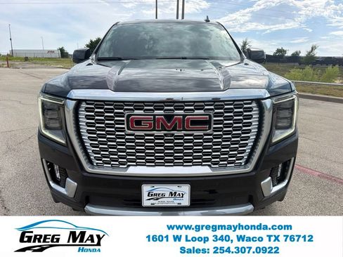 Used 2022 GMC Yukon Denali RWD image 9