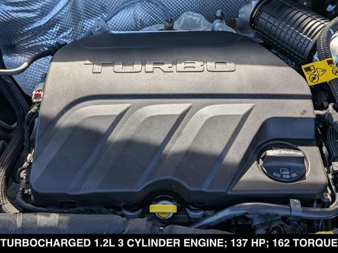 Used 2024 Buick Envista Preferred w/ Convenience I Package FWD image 17