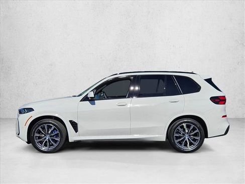 New 2026 BMW X5 xDrive40i w/ M Sport Package image 5