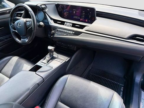 Used 2019 Lexus ES 300h w/ Premium Package FWD image 28