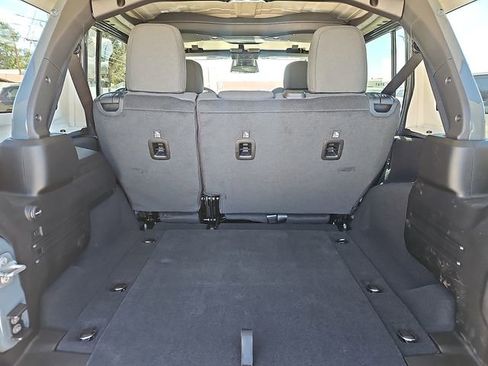 New 2026 Jeep Wrangler Unlimited Rubicon image 10