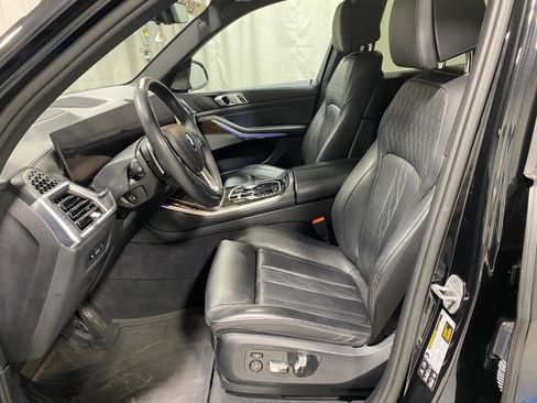 Used 2024 BMW X5 xDrive40i w/ Premium Package image 14