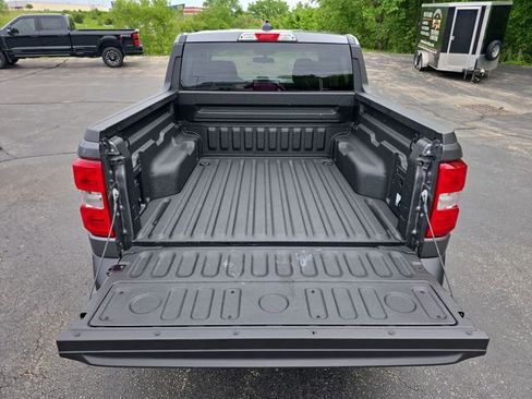 Used 2025 Ford Maverick XLT w/ Equipment Group 301A AWD/4WD image 29