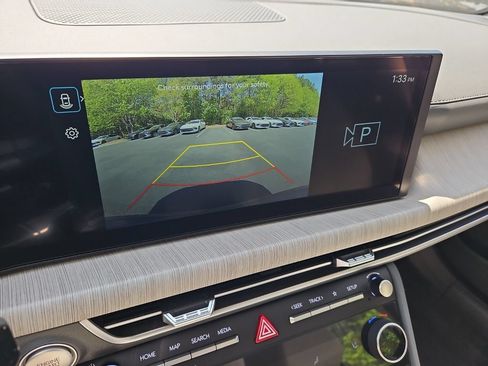 Used 2025 Hyundai Sonata SEL FWD image 10