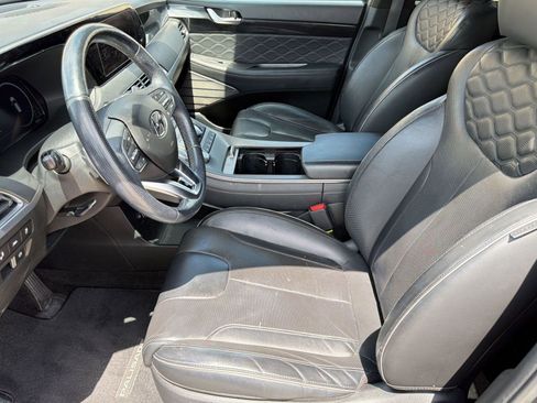 Used 2022 Hyundai Palisade Calligraphy image 5
