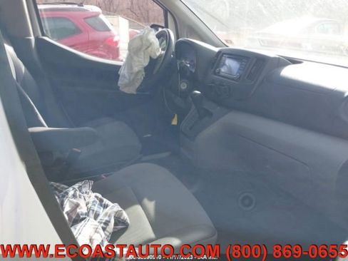 Used 2018 Chevrolet City Express LT image 11