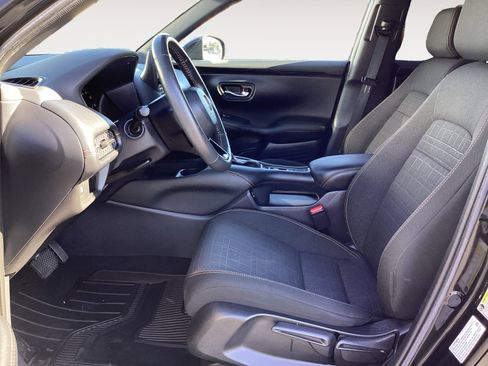 Used 2024 Honda HR-V Sport image 25