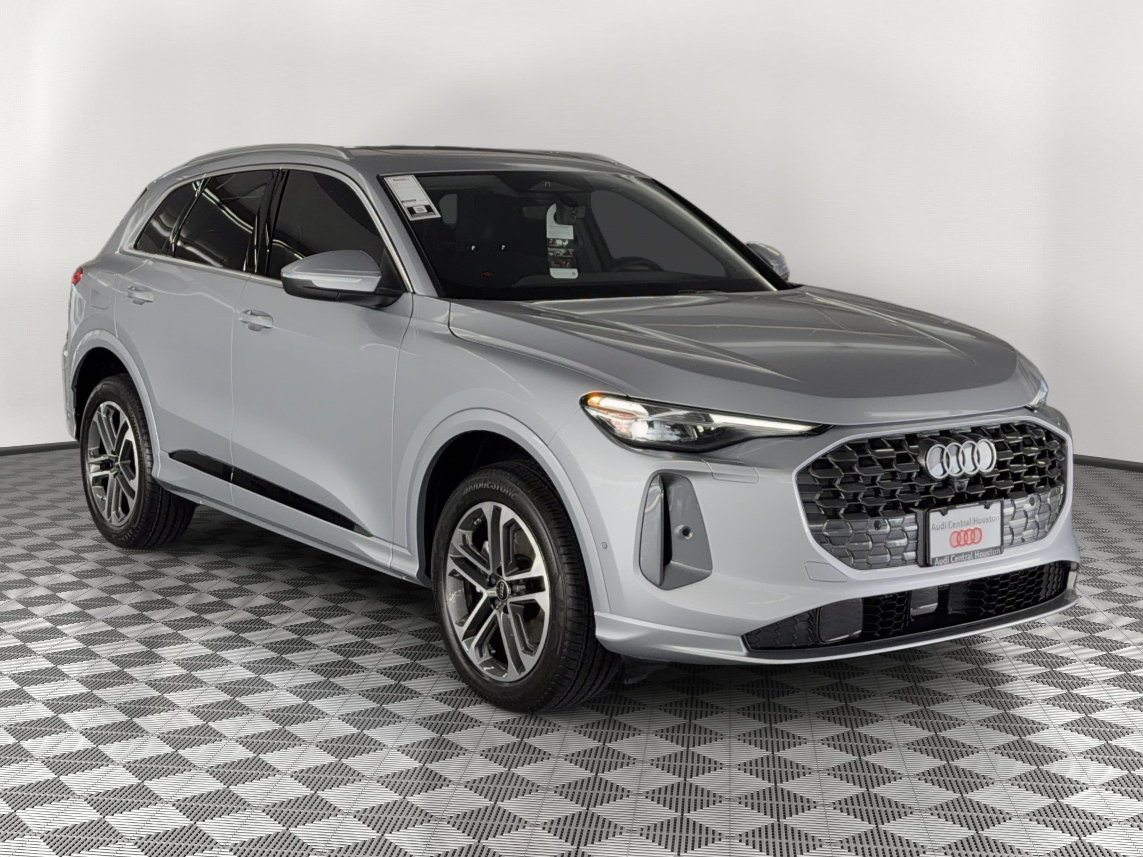New 2026 Audi Q5 Premium Plus w/ Premium Plus AWD/4WD image 7