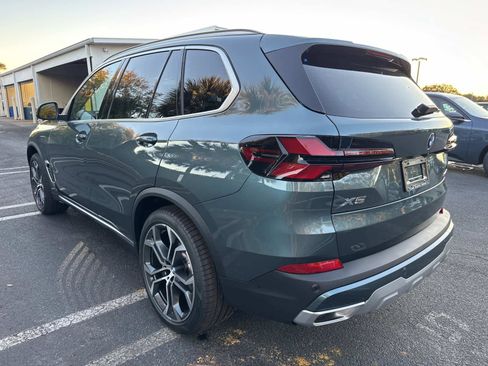 New 2026 BMW X5 sDrive40i w/ Premium Package image 5