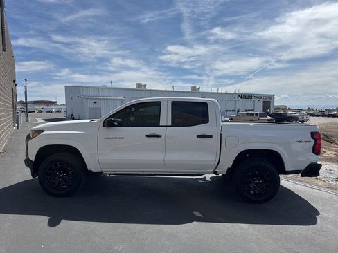 New 2026 Chevrolet Colorado W/T w/ WT Custom Package AWD/4WD image 7