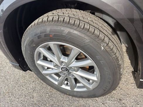 Used 2024 MAZDA CX-5 AWD 2.5 S w/ Select Package image 17