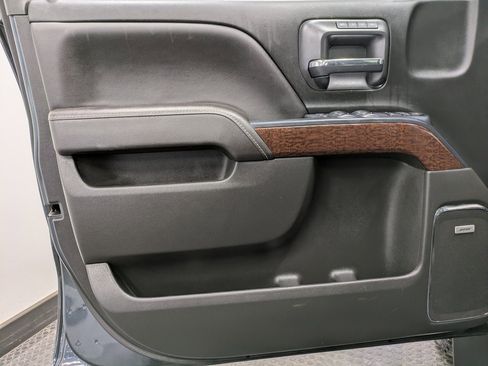 Used 2018 GMC Sierra 1500 SLT image 8