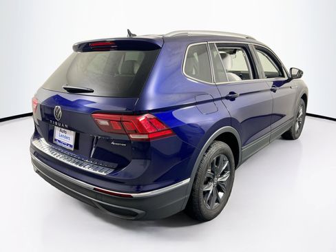 Used 2022 Volkswagen Tiguan SE image 5