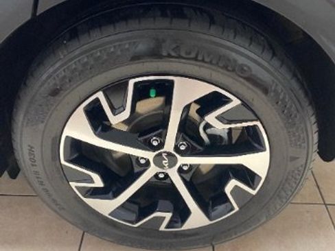 Used 2023 Kia Sportage EX FWD image 26