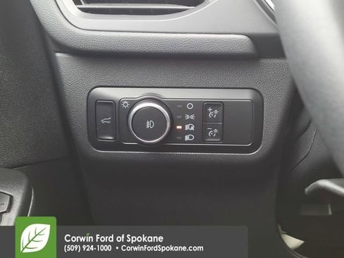 Certified 2024 Ford Escape Platinum image 24