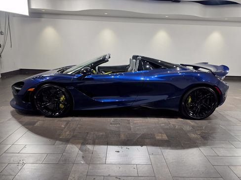 New 2027 McLaren 750S Spider RWD image 3