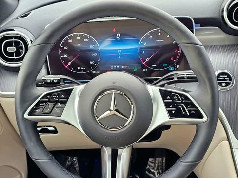 New 2026 Mercedes-Benz GLC 300 4MATIC image 31