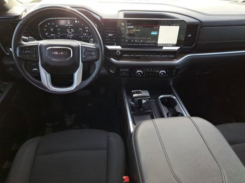 Used 2023 GMC Sierra 1500 Elevation image 27