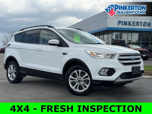 Used 2018 Ford Escape SE image 1